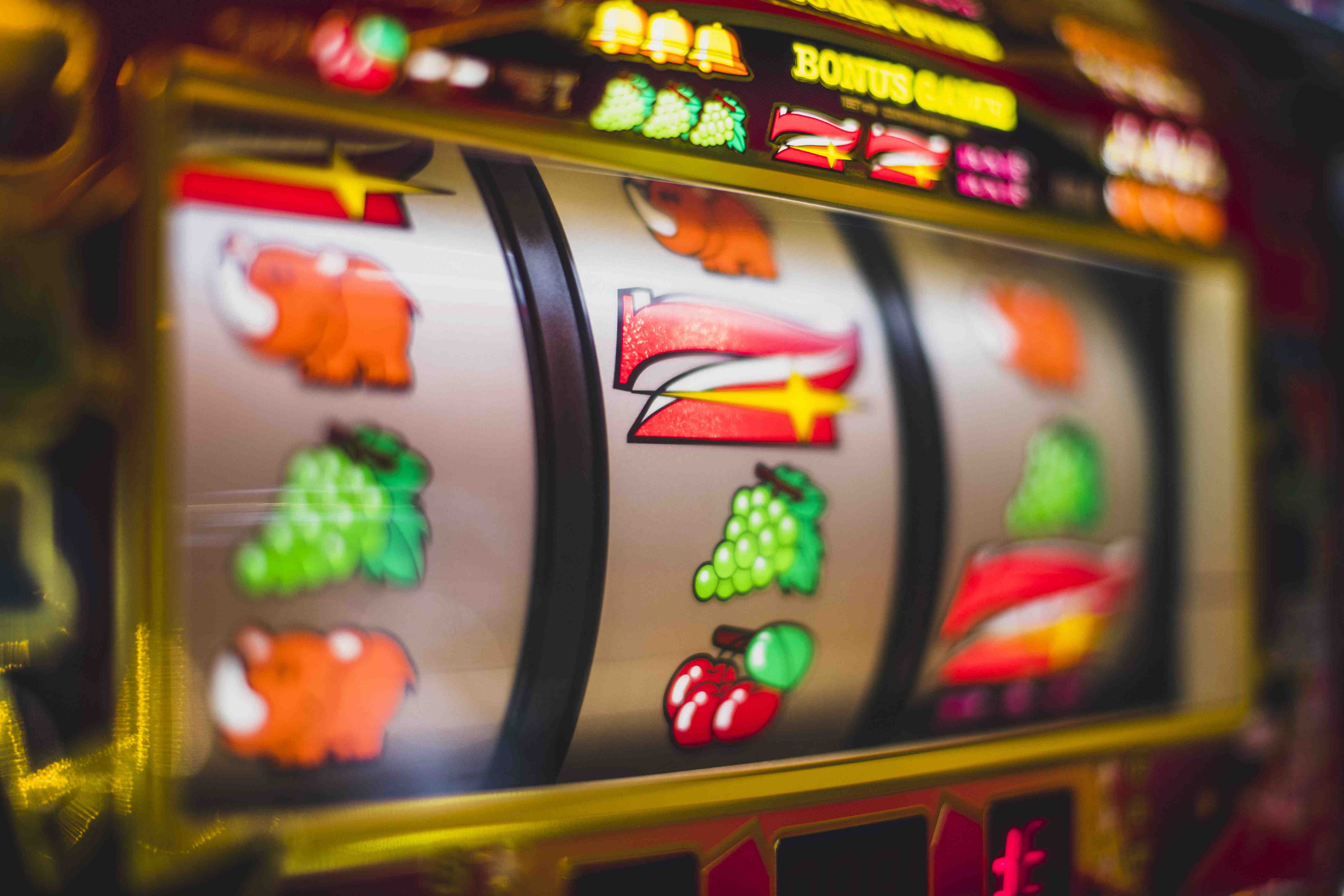 panda slot Live Casino တွင် Myanmar ကစားသမား Baccarat Table မှ HD Dealer နှင့် Real-time ကစားနေသည့် မြင်ကွင်း